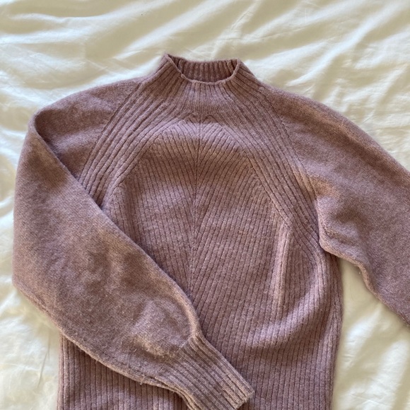 Sweater from Dynamite, perfect for winter or spring - Picture 5 of 5